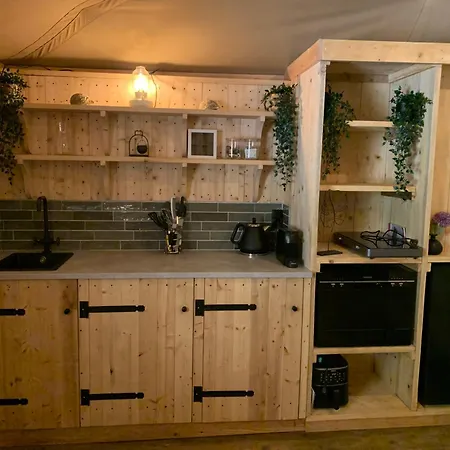 Lüks kamp alanı Veluwse Safari Tent