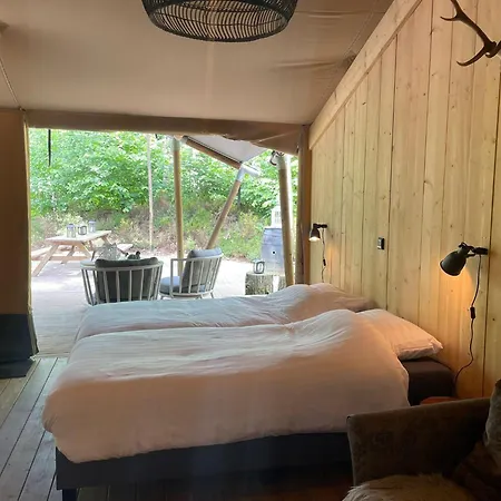 Luxe tent Veluwse Safari Tent